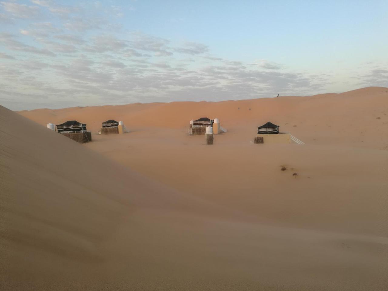 Oman Desert Private Camp Shāhiq Zewnętrze zdjęcie